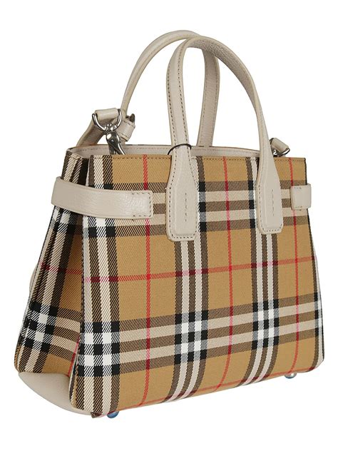 Vintage Women’s Burberry Shoulder Bag T